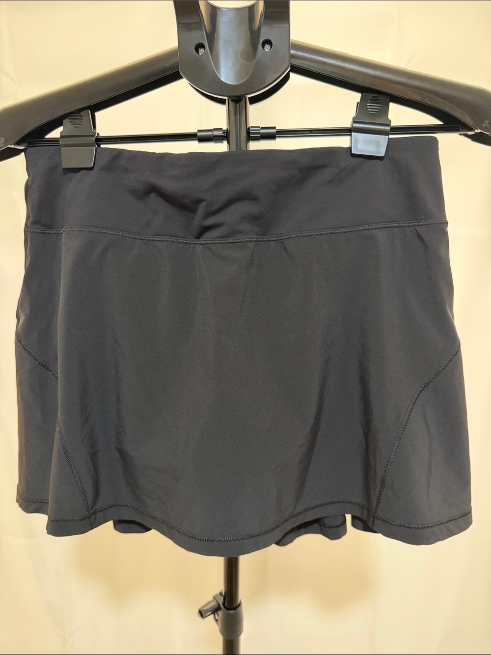 Lululemon Pleated Pace Rival Black Skirt